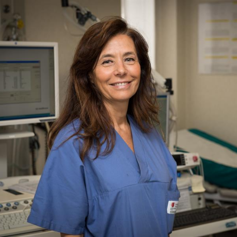 Immagine dottoressa Anna Apostolo, Aiuto Referente cardiologo dell’Unità Scompenso cardiaco e del Laboratorio di Fisiopatologia cardiorespiratoria del Monzino